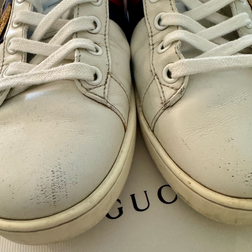Gucci Women's White and Gold Sneakers - Picture 10 of 15
